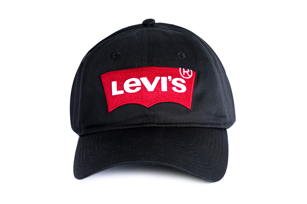 CAP LEVI'S® (NEGRA Y ROJA)