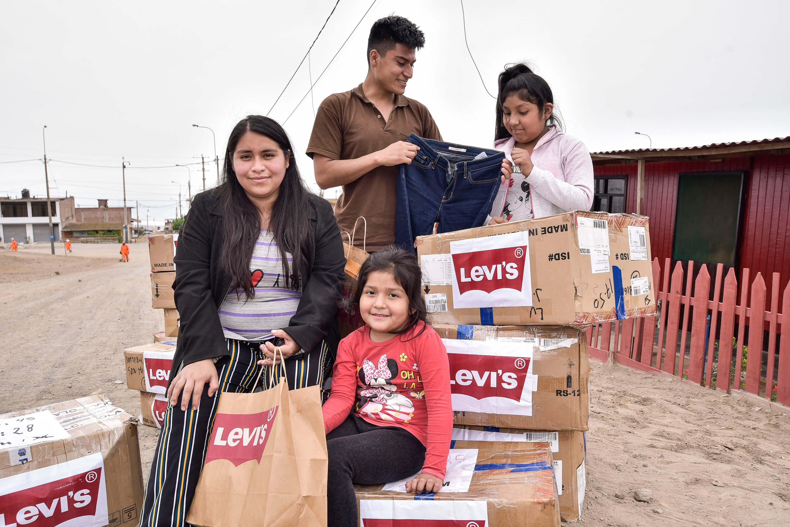 CAMPAÑA RECICLA TUS JEANS 2021